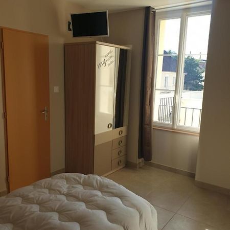 Sci Emel Apartment เลอ ครูโซต์ ภายนอก รูปภาพ