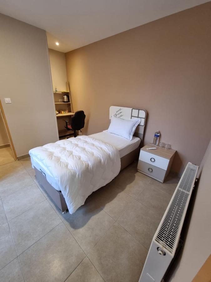 Sci Emel Apartment เลอ ครูโซต์ ภายนอก รูปภาพ
