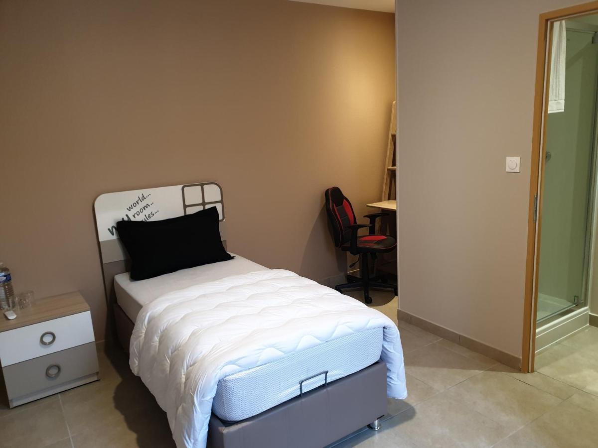 Sci Emel Apartment เลอ ครูโซต์ ภายนอก รูปภาพ